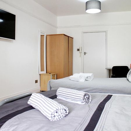Large Studio Garden Flat On Golders Green Road Londra Dış mekan fotoğraf